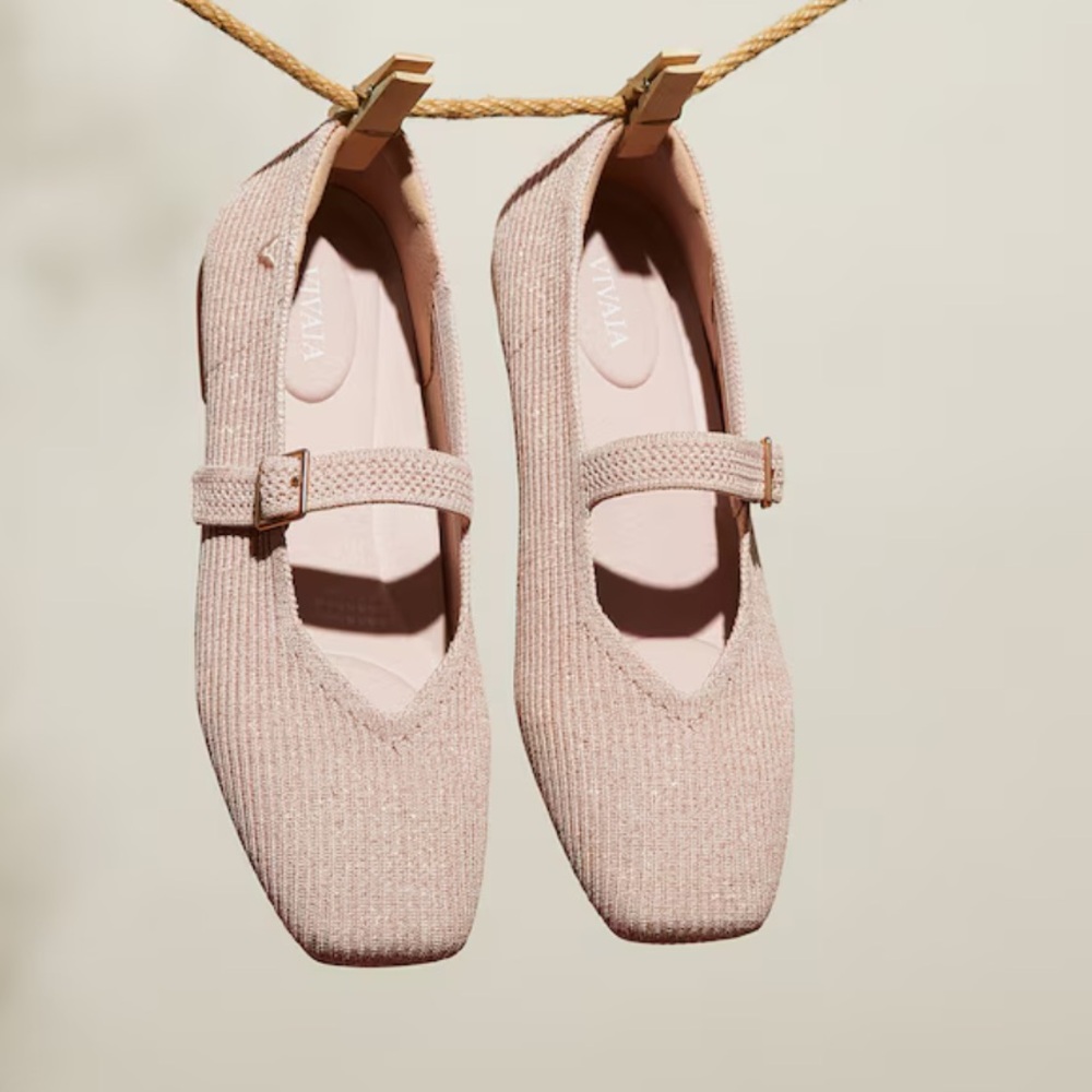 Vivaia Mary Jane Flats size 8
